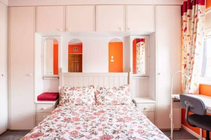Private Bedroom 1 in Kilnamanagh Dublin 24 in Comté de Dublin Sud, Comté de Dublin