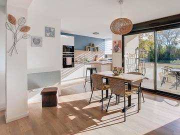 Gîte pour 4 personnes, avec vue et terrasse, animaux acceptés à La Redorte