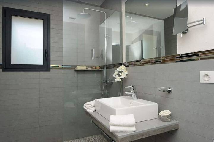 Ganze Wohnung, Rosumarinu Apartment in Figari, Sartène und Umgebung