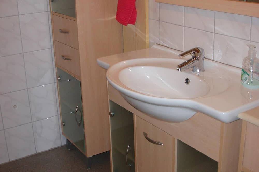 Urlaub am Bauernhof, familienfreundliche Unterkunft, zurück zur Natur, Hunde erl in Schwarzenberg, Bodensee-Vorarlberg