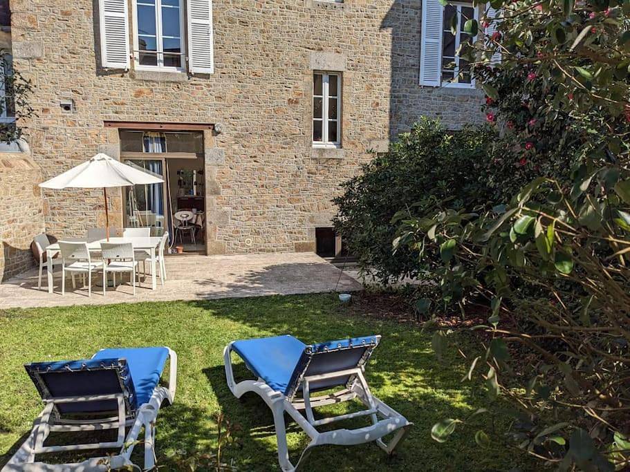 Grande maison de ville avec jardin - Baie du Mont St Michel in Avranches, Baie du Mont-Saint-Michel