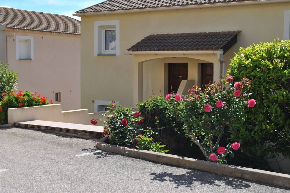 Apartamento entero, Apartamento tipo T2 Duplex 52m2 in L'Île-Rousse, Region de Calvi