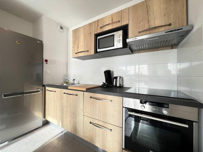 Gîte pour 4 personnes, avec jardin ainsi que terrasse et vue sur le lac à Frouzins - 3
