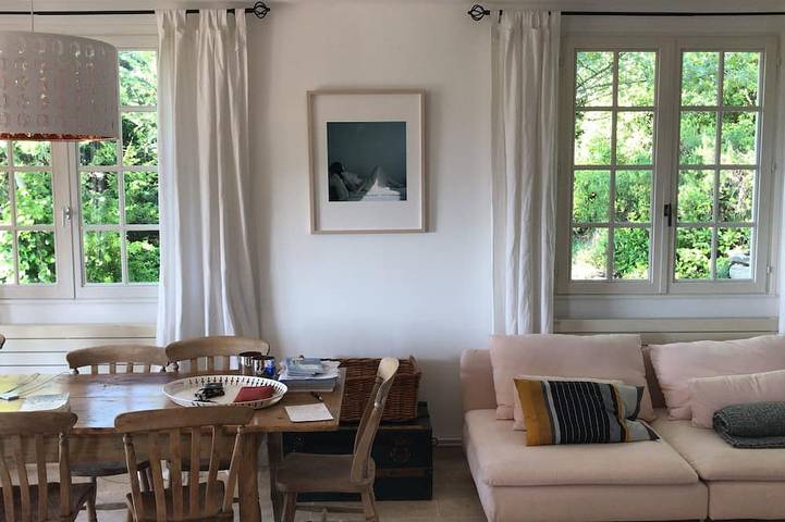 Stylish villa with private heated swimming pool, breathtaking view, free wifi in Lorgues, Draguignan region