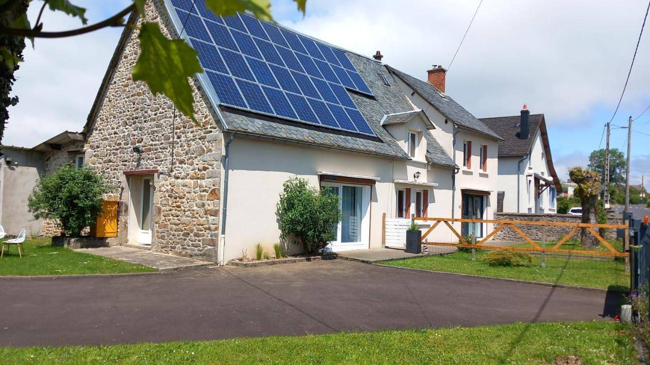 Two-Bedroom House in Messeix, Région de Clermont-Ferrand
