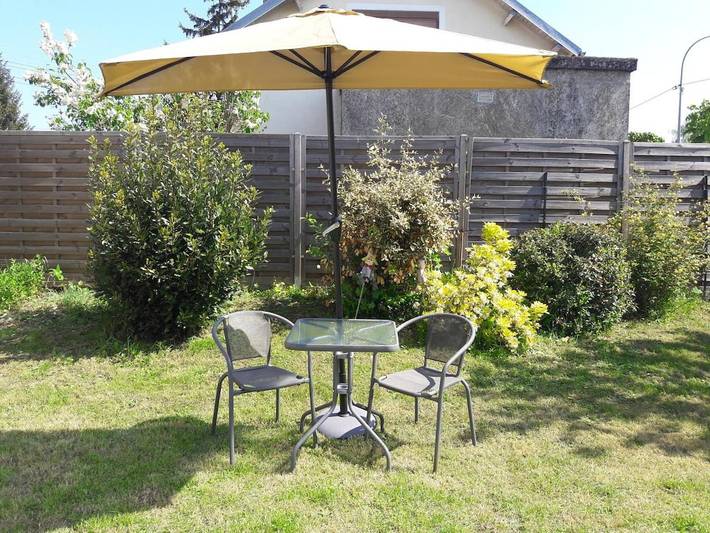 Gîte pour 2 personnes, avec jardin et terrasse à La Chaussée-Saint-Victor - 2
