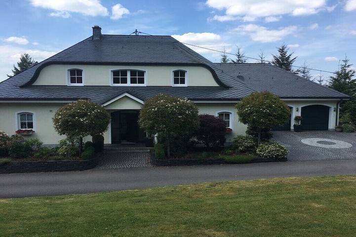 Ferienhaus für 4 Personen, mit Sauna in Schweich an der Römischen Weinstraße