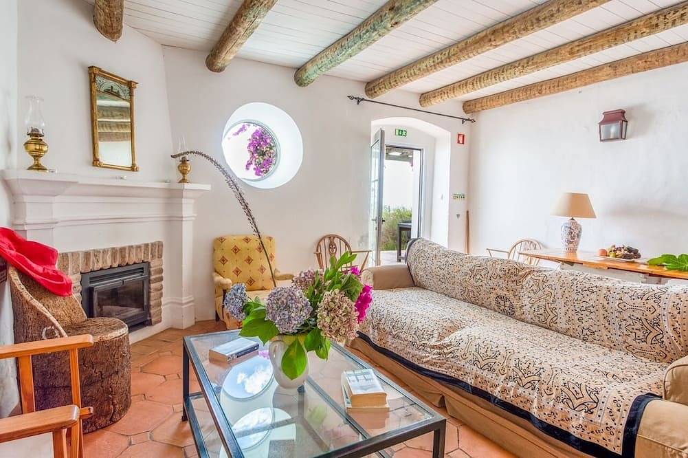 Converted Shepherds Cottage in Traditional Cork Forest, Near Evora in Redondo, Évora District