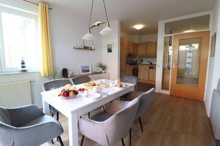 Ferienwohnung für 6 Personen, mit Terrasse in Dierhagen - 2