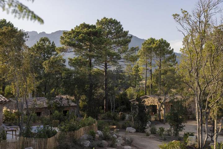 Location de vacances pour 4 personnes, avec vue et jardin ainsi que sauna et piscine, animaux acceptés à Sotta - 2