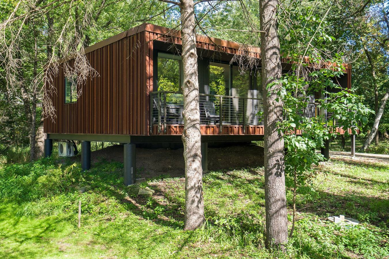 Modern Chic in Minneapolis in Washington County (MN)