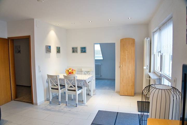 Ganze Wohnung, Ferienwohnung 'Kunibert' mit Balkon und Wlan in Stockach, Landkreis Konstanz