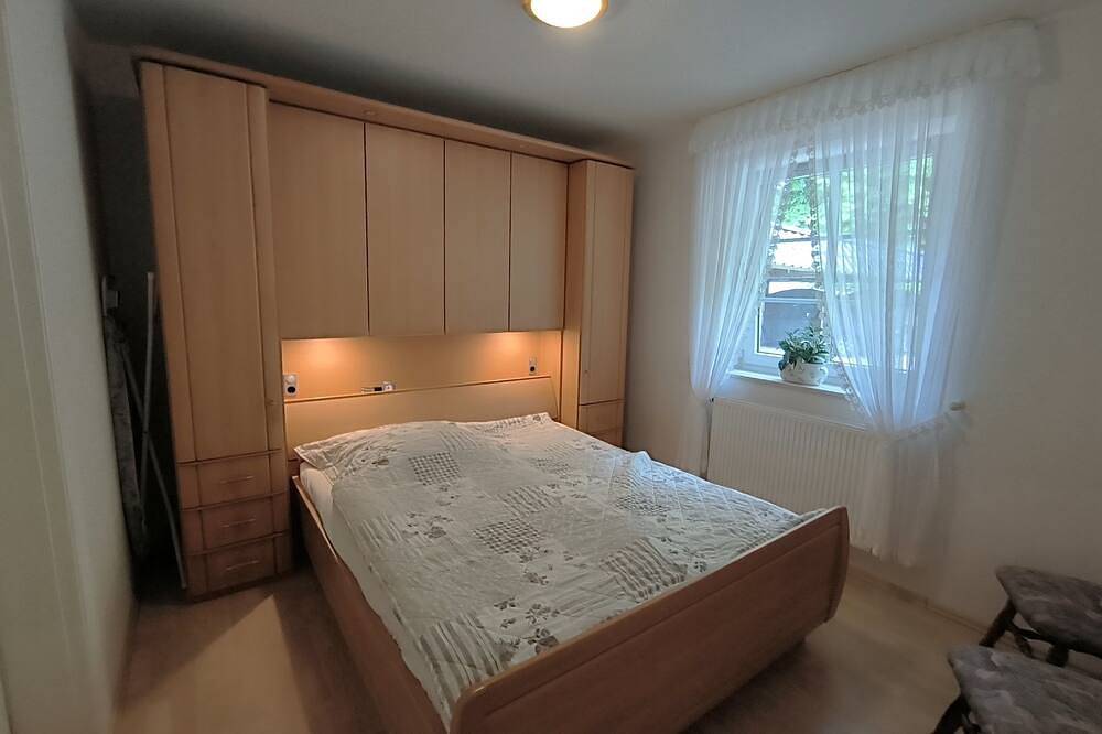 Ganze Wohnung, Fewo Unter den Linden - Ferienwohnung Unter den Linden in Bredstedt, Nordseeküste