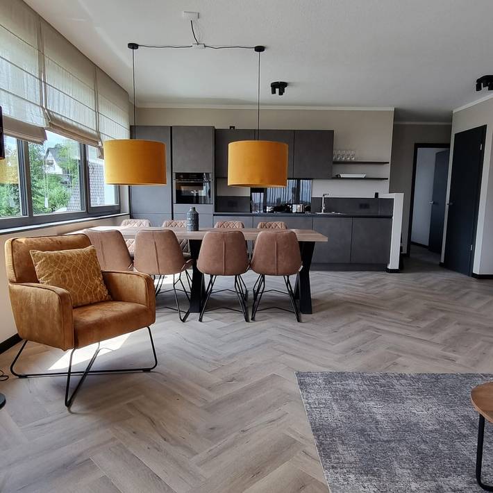 Ferienhaus für 8 Personen, mit Balkon und Whirlpool sowie Sauna im Sauerland - 2
