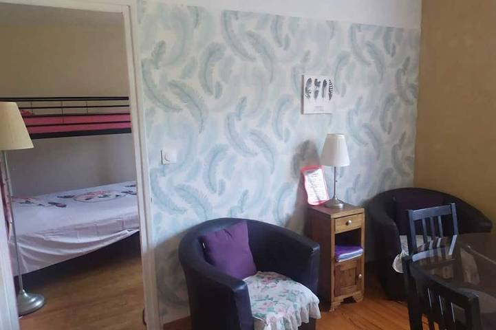 Gîte pour 4 personnes, avec terrasse à Les Ollières-sur-Eyrieux - 2