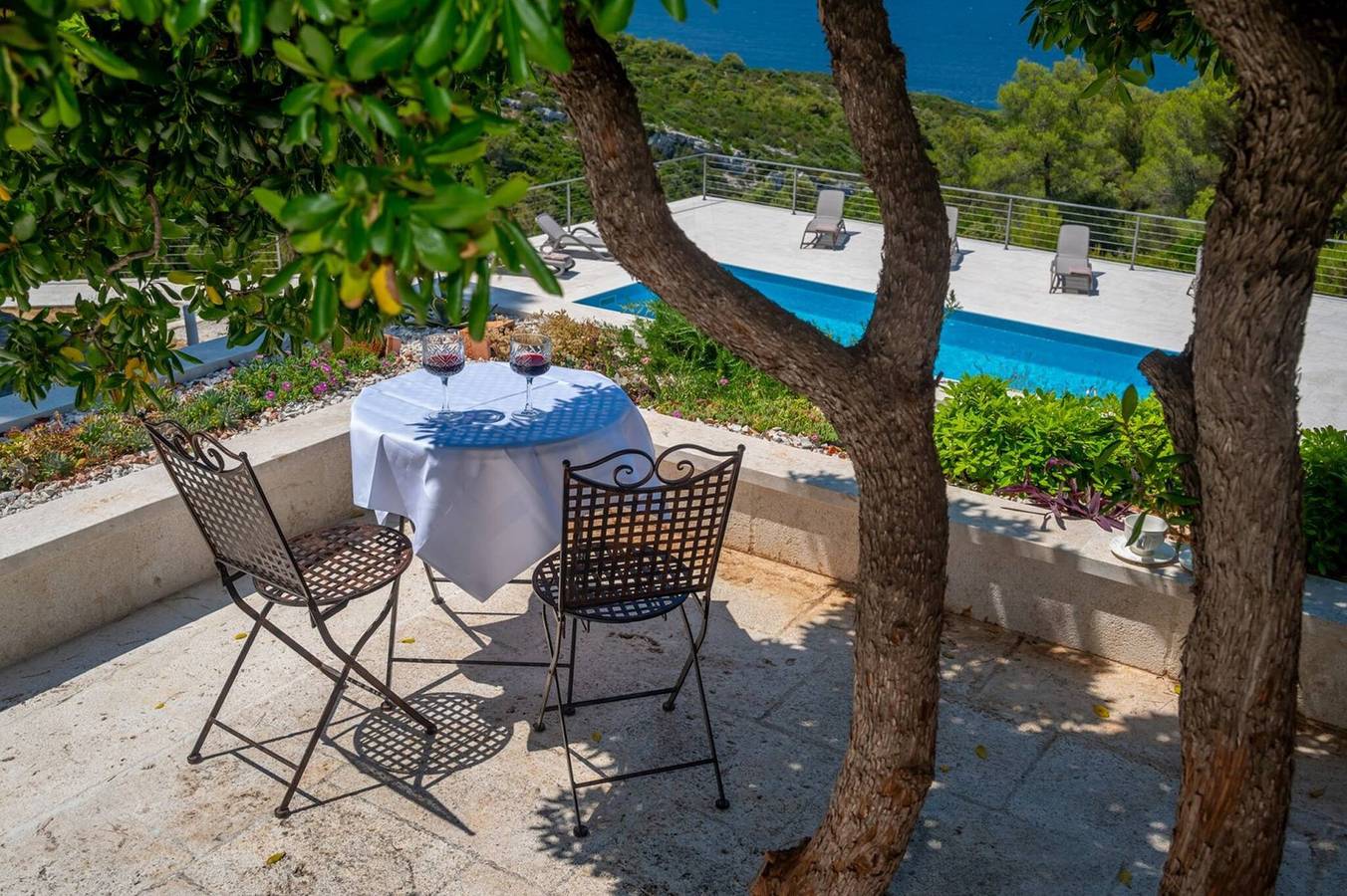 Villa Castello di Pietra Brac with Heated Pool in Pučišća, Brac