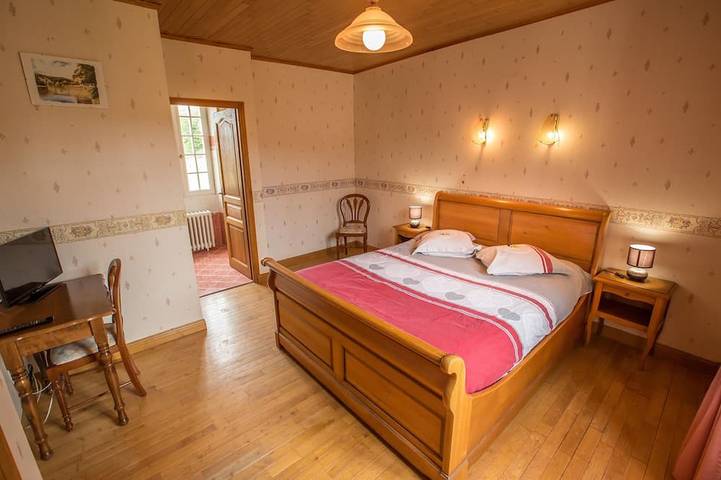 Location de vacances pour 8 personnes, avec piscine et terrasse à Marquay - 4