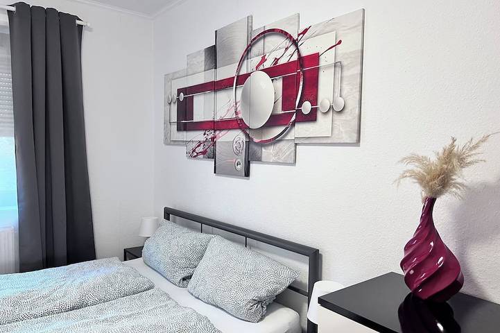 Ganze Wohnung, Moderne Wohnung mit Terasse, 15min Centro Netflix in Dinslaken, Kreis Wesel
