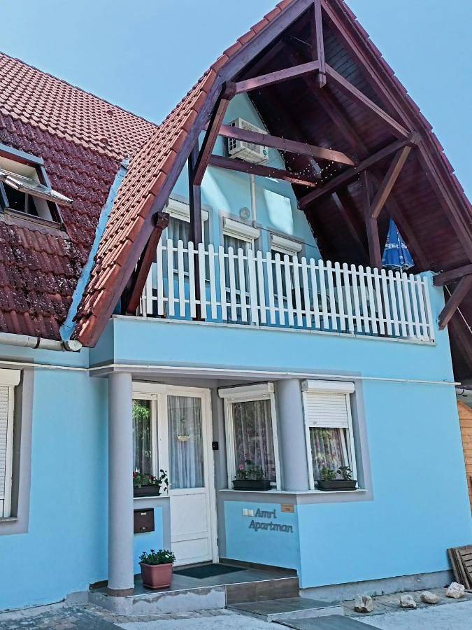Ganze Wohnung, Amri Apartman in Balatonföldvar, Plattensee Südufer