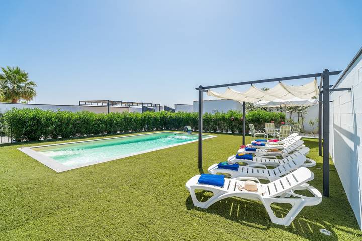 Casa rural con piscina para 6 personas, con jardín, Se admiten mascotas en Sierra Sur de Sevilla - 4