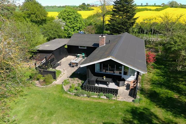 Villa für 5 Personen, mit Balkon/Terrasse - 1
