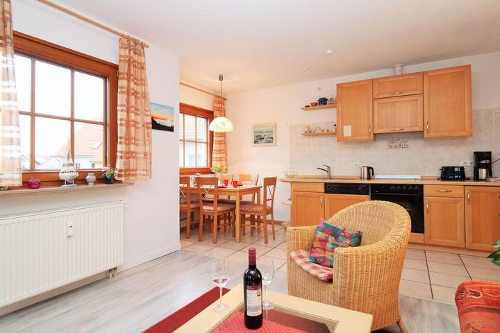 Ferienwohnung für 4 Personen, mit Balkon in Neubukow-Salzhaff - 3