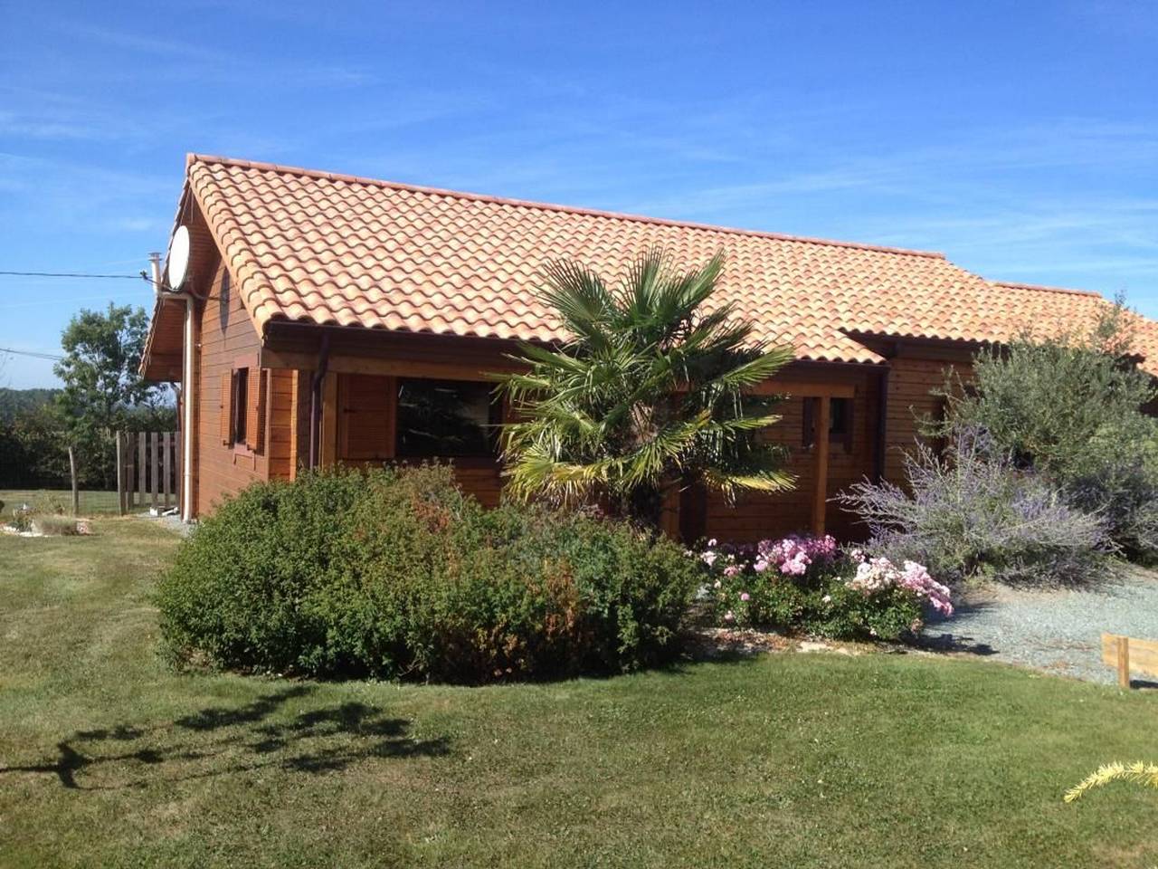 Charmante maison en bois pour 5 personnes avec terrasse et jardin in Réaumur (Vendée), Fontenay-le-Comte