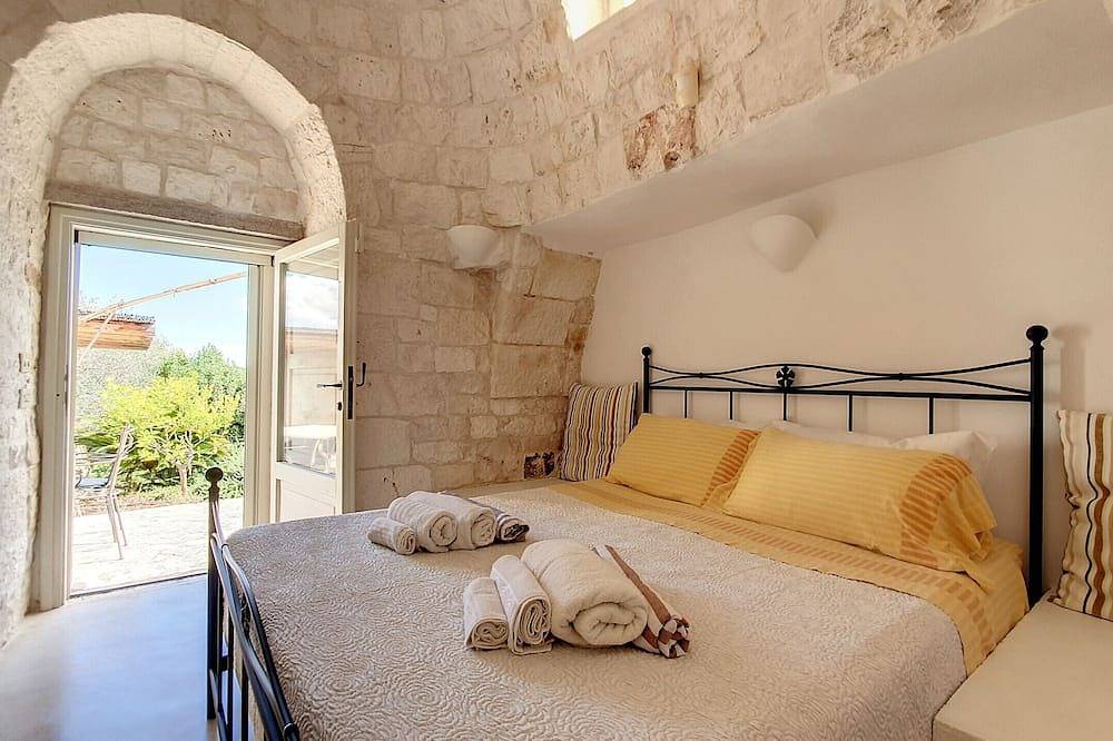 Superbes trulli de campagne avec piscine privée in Cisternino, Salento