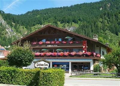 Gästehaus Flora - Standard single room with shower/Wc in Reit im Winkl, Bavarian Alps
