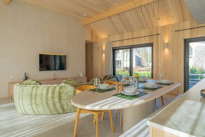 Location de vacances pour 8 personnes, avec jacuzzi et jardin à Heusden-Zolder - 4