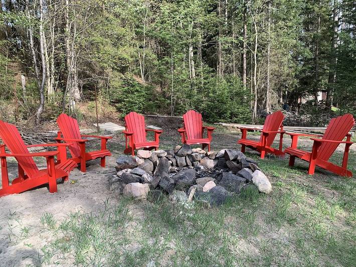 Vacation rental for 9 people, with balcony in Algonquin Provincial Park
