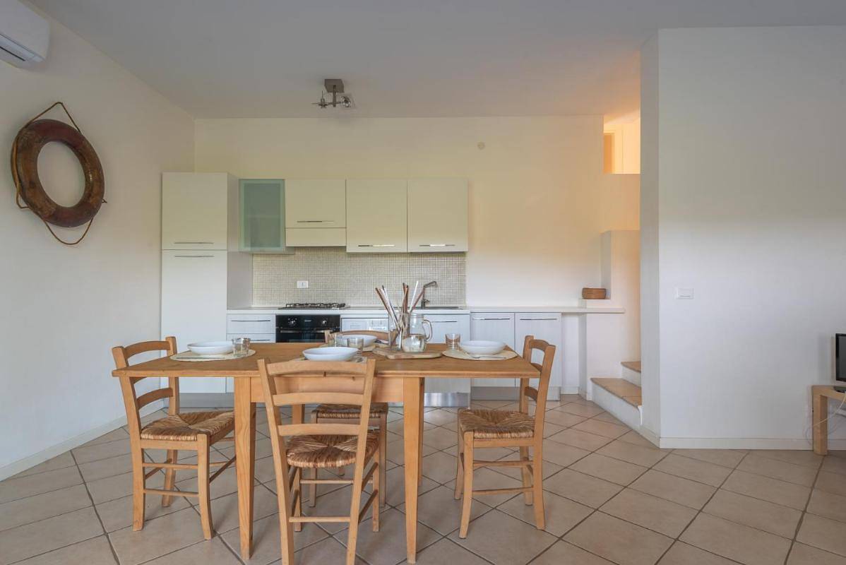 Ganze Wohnung, Elegante Residenz Ea Bianca 2 Schlafzimmer für 6 Personen Zusatzbett möglich n0614 in Arzachena, Costa Smeralda