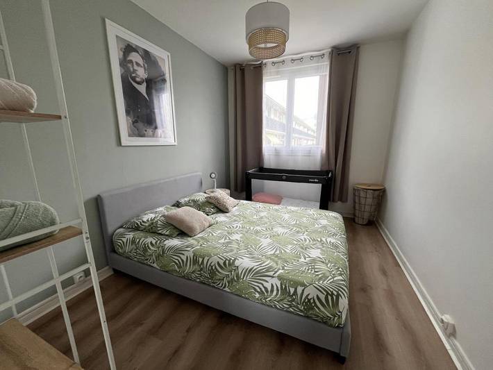 Gîte pour 8 personnes, avec vue et balcon, adapté aux familles à Épinay-sur-Seine - 4