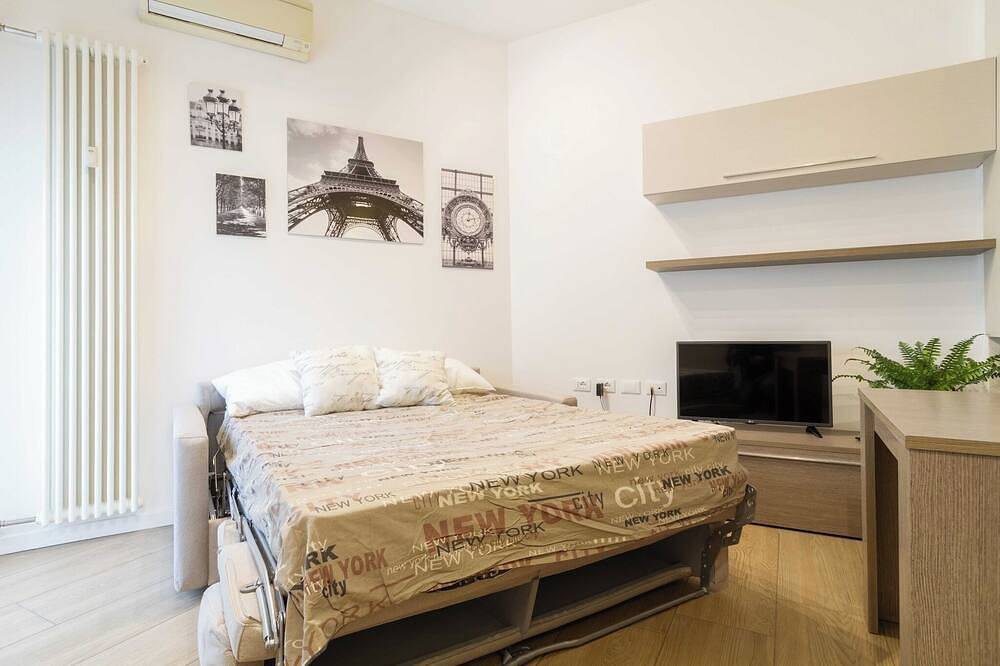 Apartamento entero, Hermoso apartamento de 1 dormitorio y 4 habitaciones a las puertas de Milán in Sesto San Giovanni, Provincia de Milan