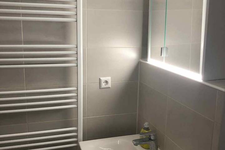 Ganze Wohnung, Schöne Ferienwohnung am Rand der schwäbischen Alb, wandern, relaxen, Therme! in Beuren, Albsteig Etappe 9