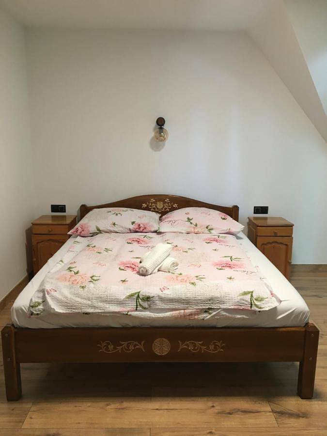 Cały apartament, Mały Gazda - całoroczne duże domki o powierzchni 130m z salą zabaw dla dzieci, dla 12 osób in Gliczarów Górny, Karpaty (Polska)