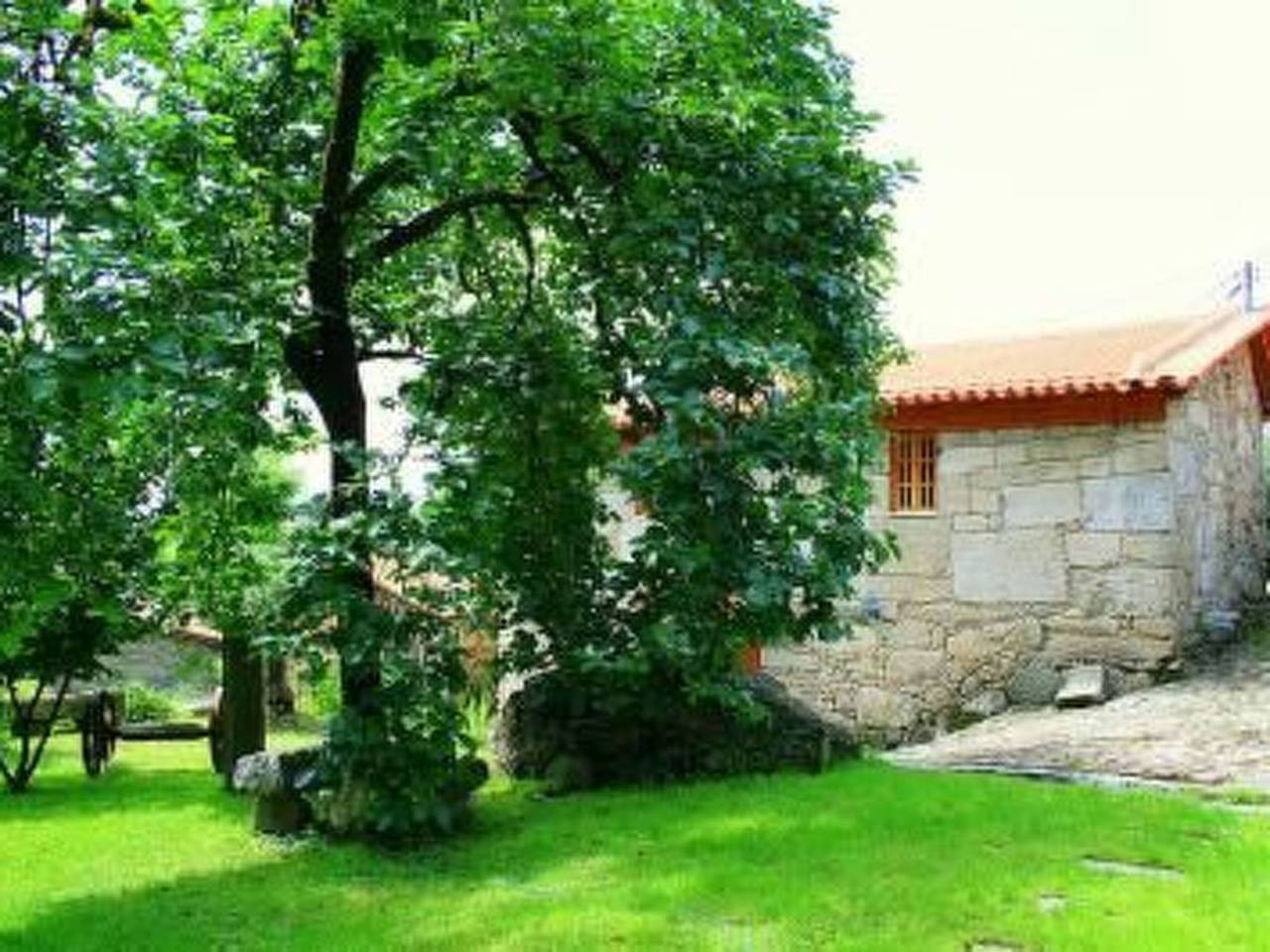 Ländliche Finca "Casa da Rocha" in Caldelas, Sequeiros e Paranhos, Braga District