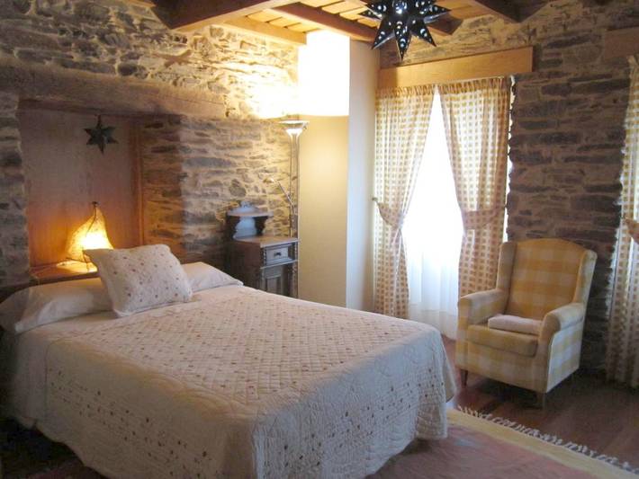 Casa rural para 2 personas, con jardín y terraza en Ancares - 2