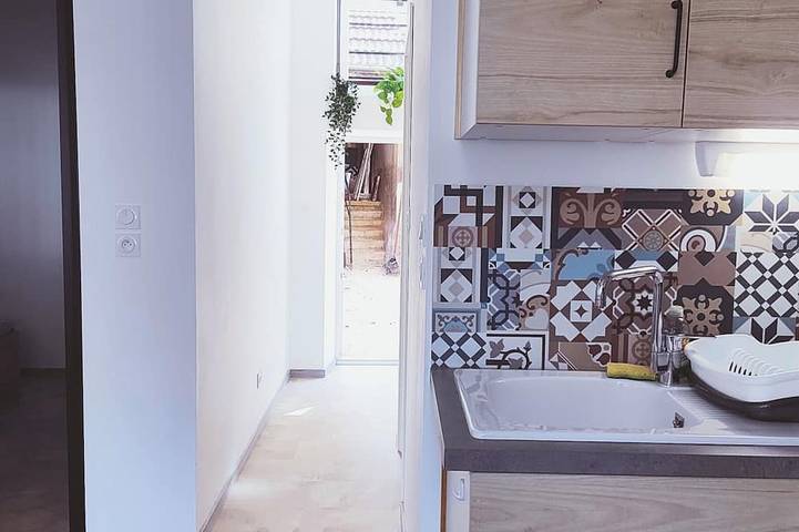 Hôtel pour 4 personnes, avec terrasse à Chenôve - 2