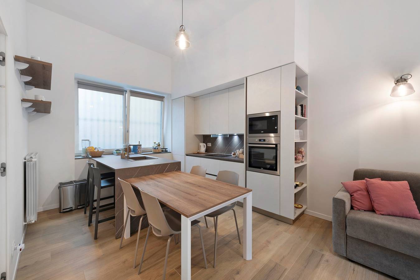 Casa Vacanze Regina con Giardino Privato vicino al Centro Storico di Lecco in Lecco, Prealpi Bergamasche Occidentali