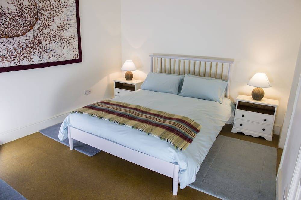 Renovated Mill Overlooking Portree Bay, Isle Of Skye in Portree, Highlands