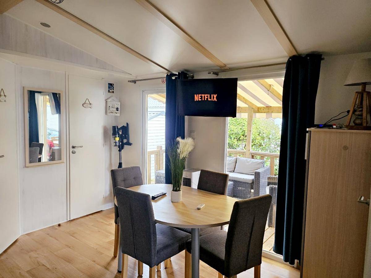 Mobile Home in Saint-Denis-d'Oléron, Côte de Beauté