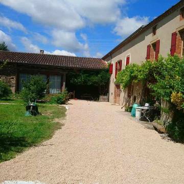 Gîte pour 2 personnes, avec vue et jardin, animaux acceptés à Andouque