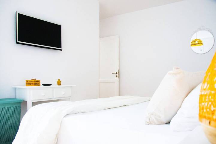 Entire apartment, Asana Surf House in Famara Beach, Teguise