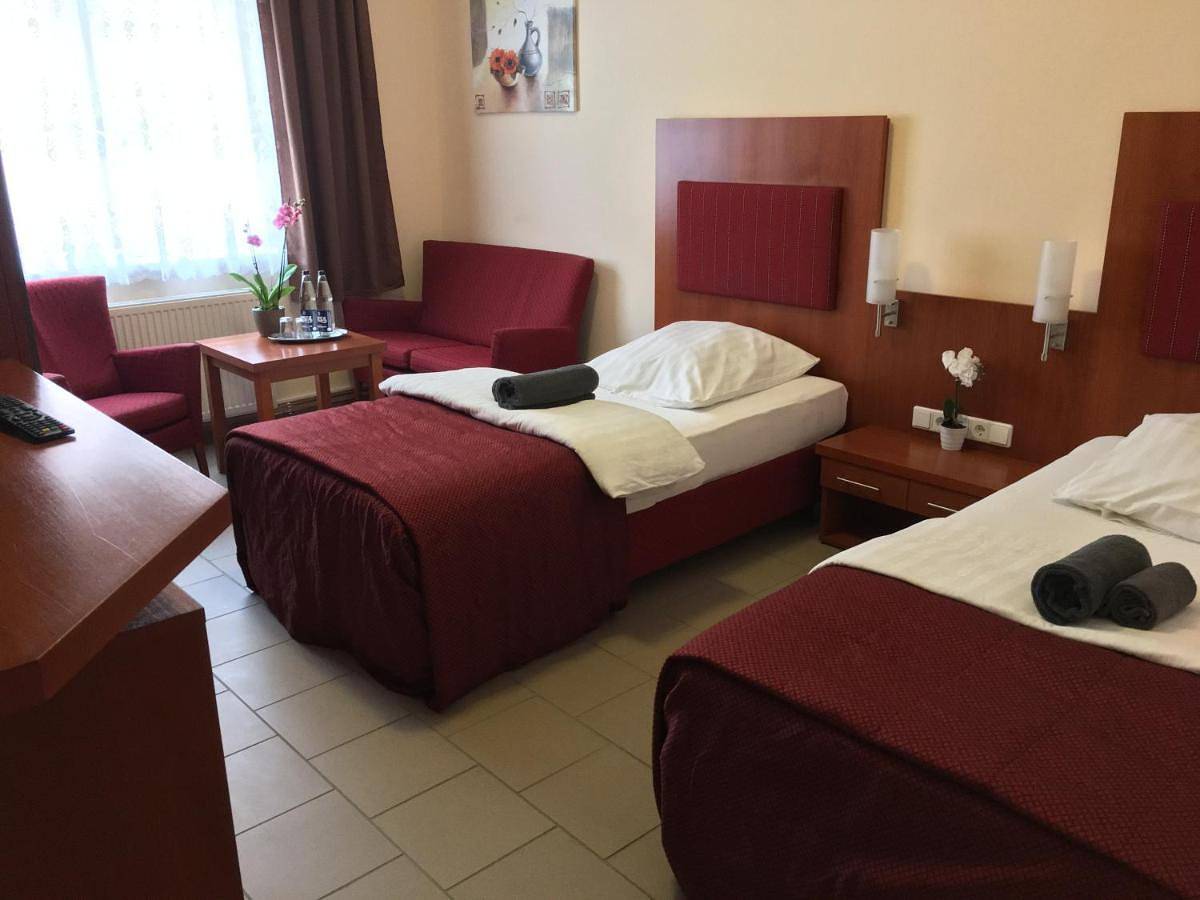 Jelinski Beherbergungsstätten Hannover in Misburg-Anderten, Hannover