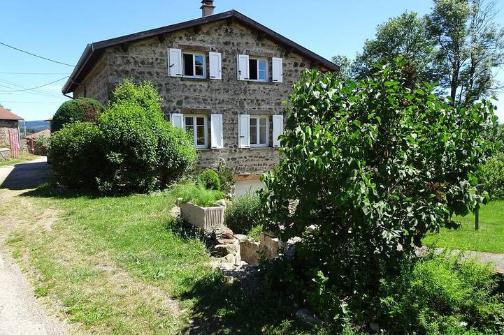 Gîte pour 8 personnes, avec Terrasse et Jardin