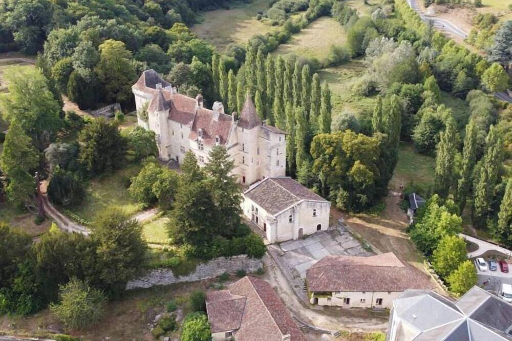 Château-l'Evêque en Périgord in Château-l'Évêque, Périgord Blanc