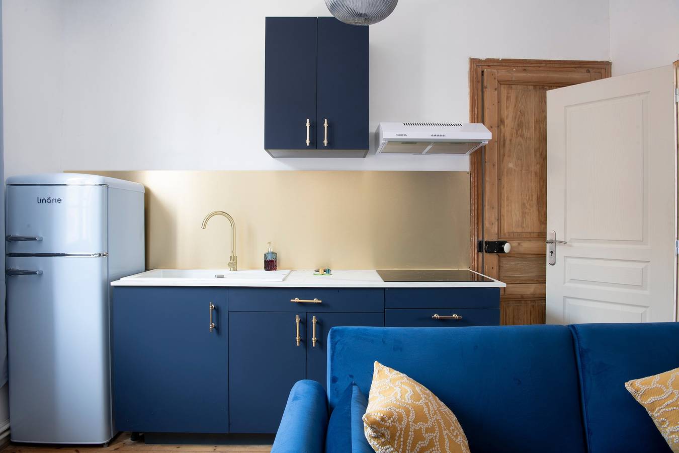 Ganze Wohnung, L'écrin bleu - A quelques min du centre-ville in Amiens, Amiens und Umgebung