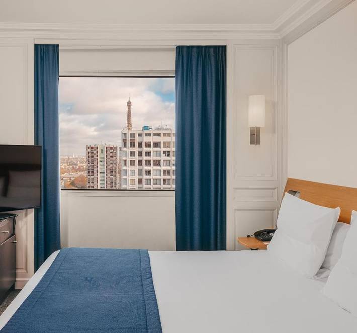 Hôtel pour 5 personnes, avec piscine et terrasse ainsi que vue et sauna