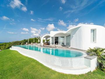 Villa in Sant Lluís, Coast of Menorca für 12 